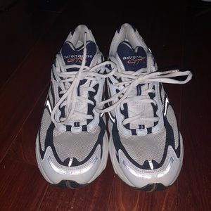 Brooks Adrenaline GTS 5 Men's Sneakers